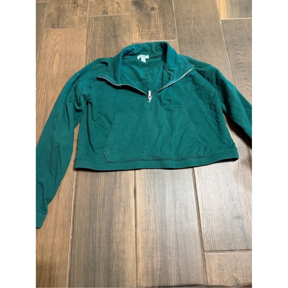 Cropped Forest Green Quarter-Zip Turtleneck Sweatshirt